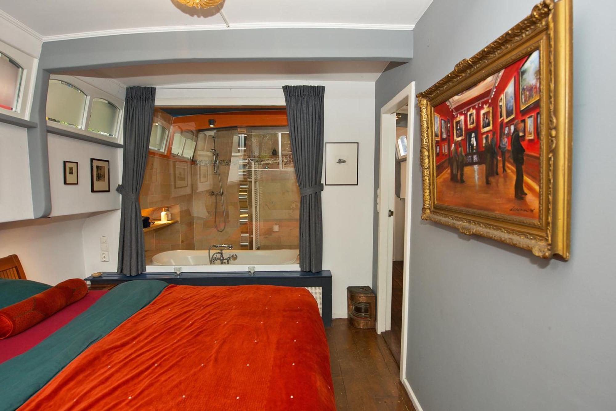 Amsterdam Center - Houseboat B&B By Captain Ricard Exterior photo